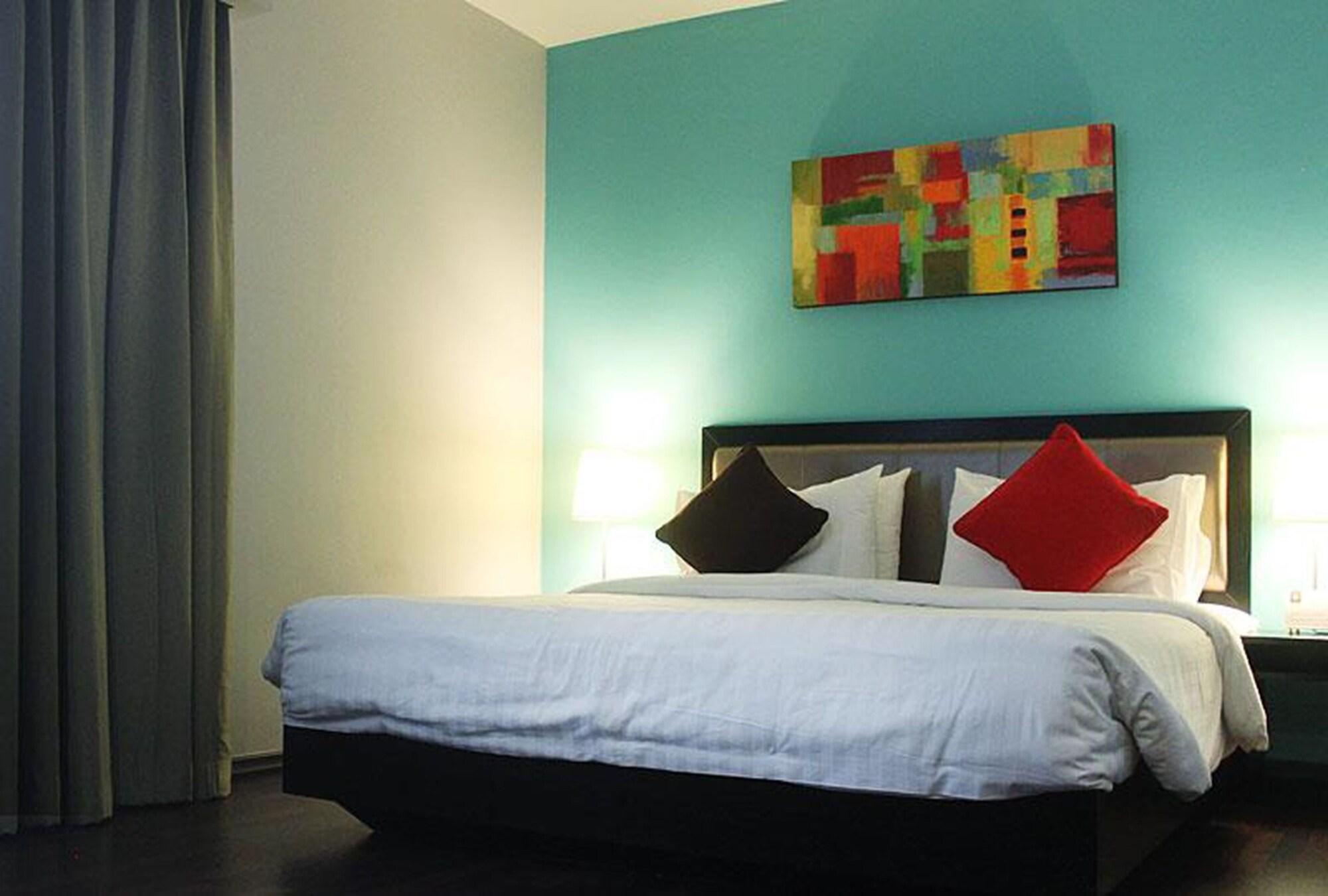The Brunei Hotel Bandar Seri Begawan Bagian luar foto