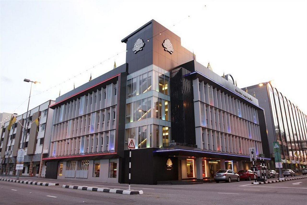 The Brunei Hotel Bandar Seri Begawan Bagian luar foto